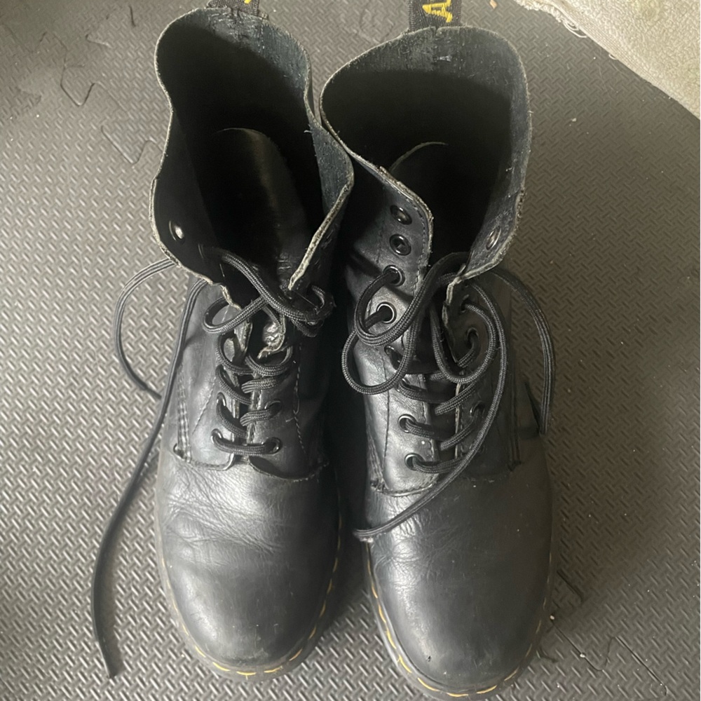 Dr. Martens 1460 soft leather
